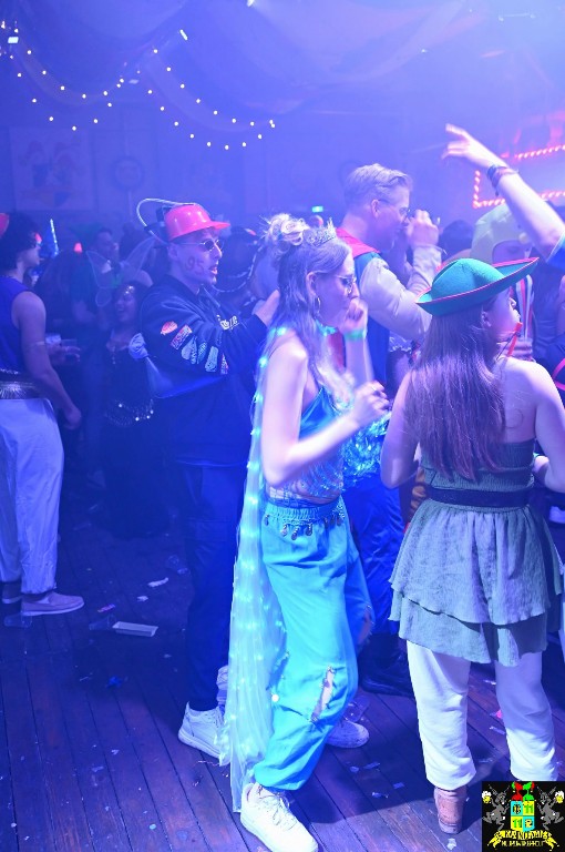 ../Images/Zaterdagavond carnaval 2026 115.jpg